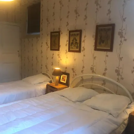 Holiday home Luchon Centre - Maison De Calme Et Lumineuse Bagneres-de-Luchon